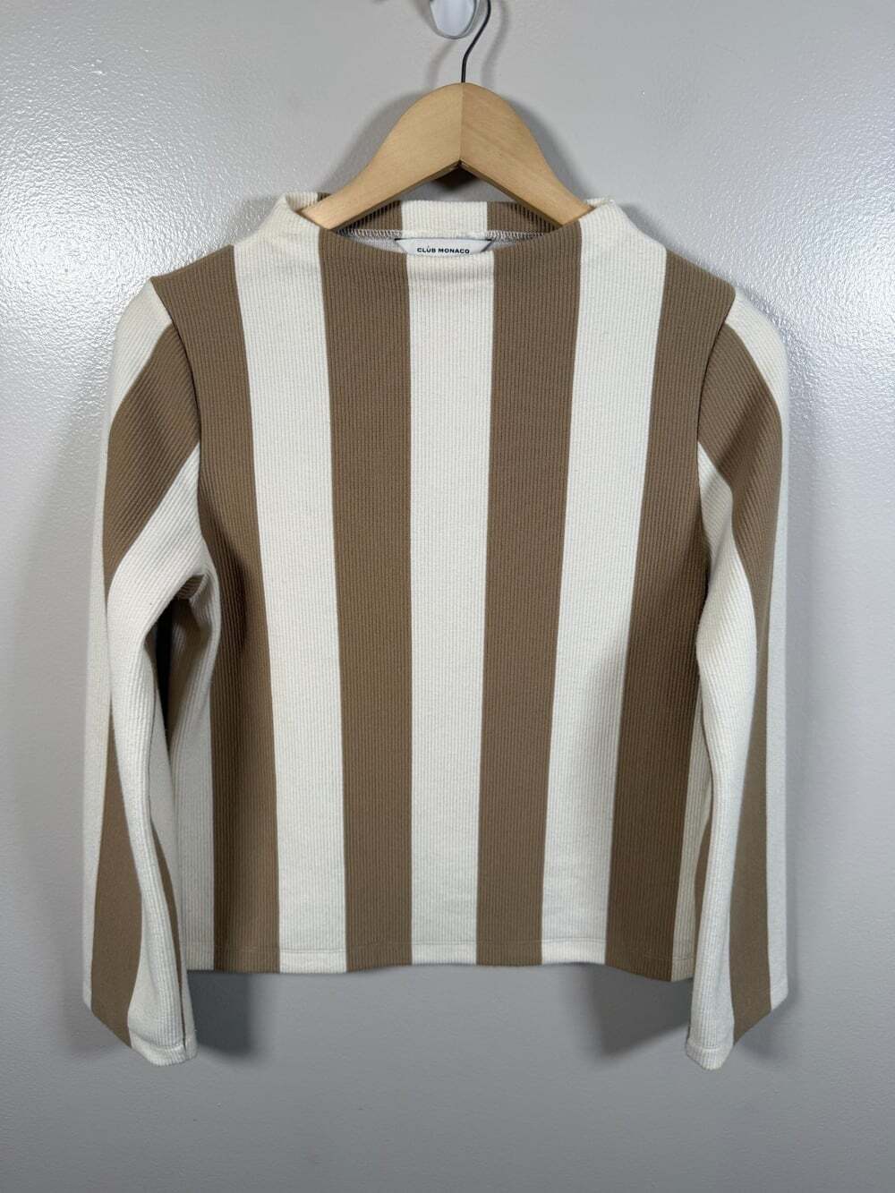 Club Monaco Stripe Mockneck Sweater Size Small Brown Ivory Modern Classic Mod